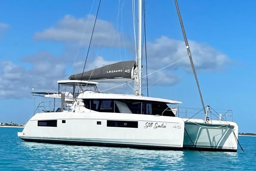 The 35' - Sailing Catamaran